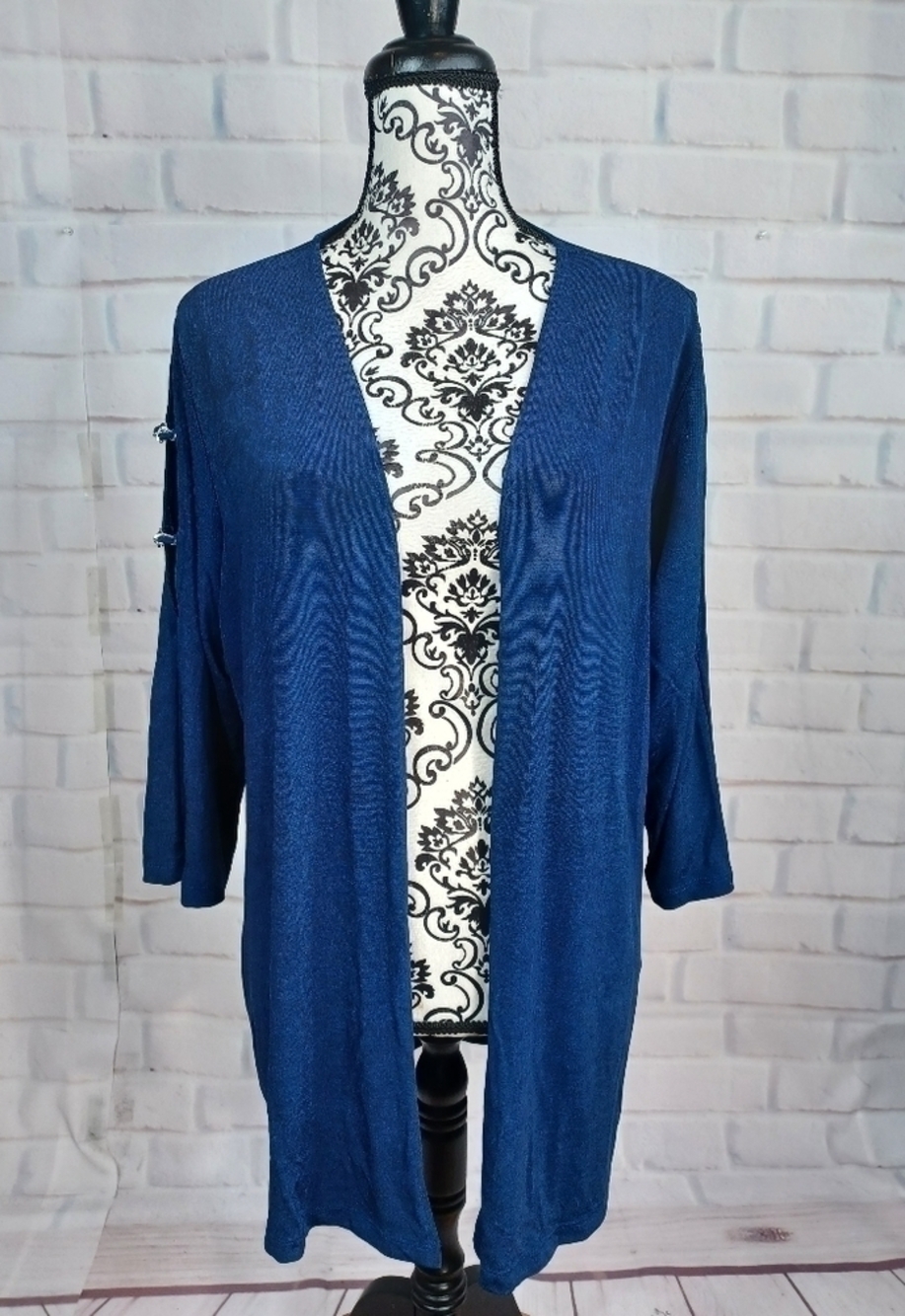 Chico's women's long slit sleeve stretch knit open front cardigan size 2 b32